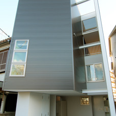 Y2-HOUSE