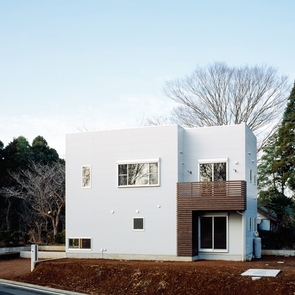 ２０坪に満たない木造三階建て狭小住宅