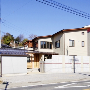 リビングのTV棚