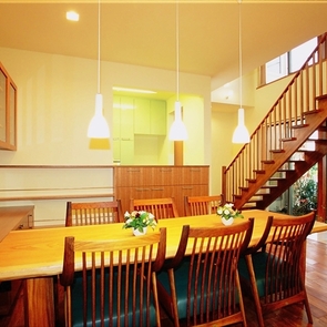 K氏のアトリエ：ギャラリー