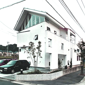 家の中でもおもいきり遊べるブランコ