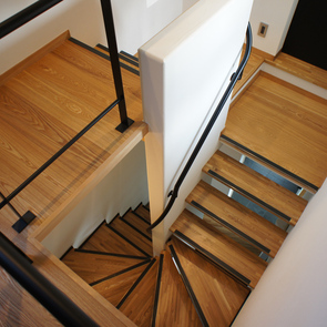 階段のノンスリップが大事