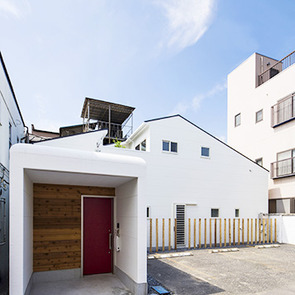 造作家具コストは既製品併用で押さえる