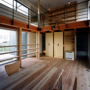 リビングダイニング(吹き抜け)