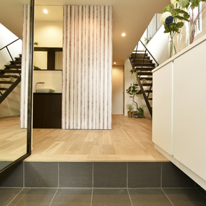 障子でやさしく「間仕切る」