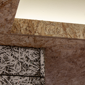 リビングは引戸を開ければ玄関までつながる大空間に