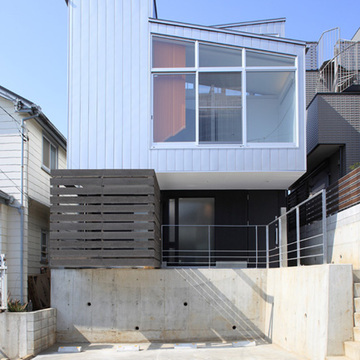 住宅密集地でありながら開放的な室内