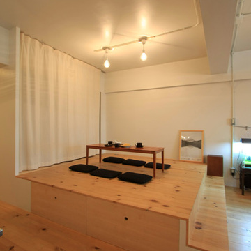 床下収納たっぷりくつろぎのアルコーブ