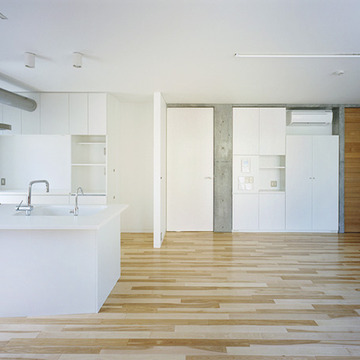 機能的な壁面収納が壁の表情を作る