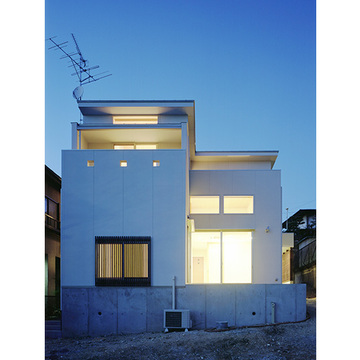 周囲に輝く部屋の灯り