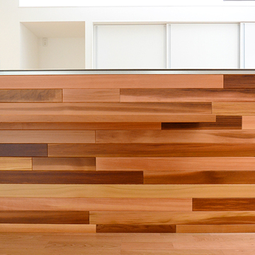 羽目板のキッチン