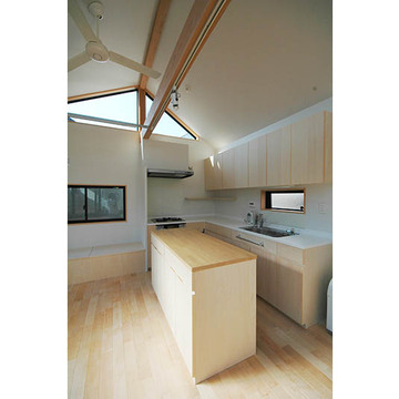 リビングに面したキッチン