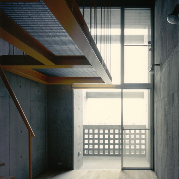 メゾネットの賃貸は大きな開口で明るく開放的