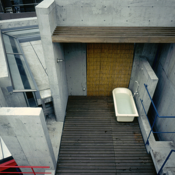 屋上には施主が楽しみにしている露天浴槽