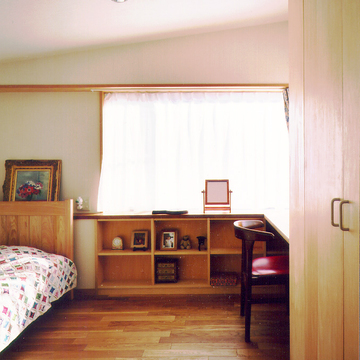 将来子ども部屋にもなる寝室