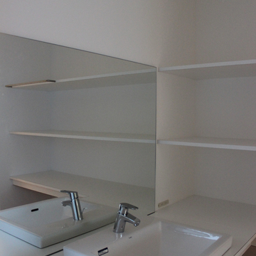 金沢文庫の家　１階洗面室