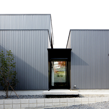 のびやかな分棟型住宅