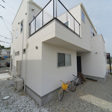 ２階テラス側の外観