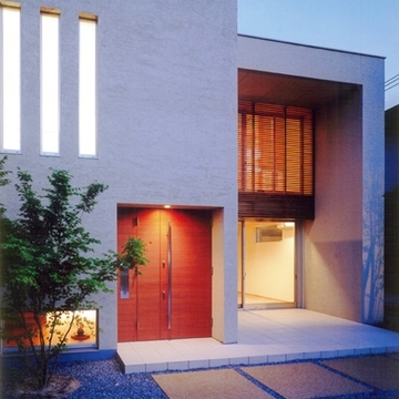 幸せな灯りがこぼれる夕景