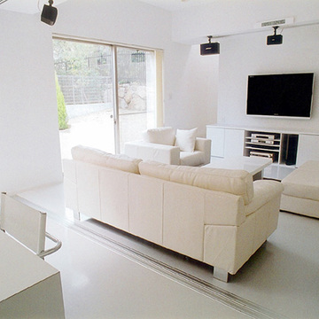 仕切り戸を開くと一体になるLDK