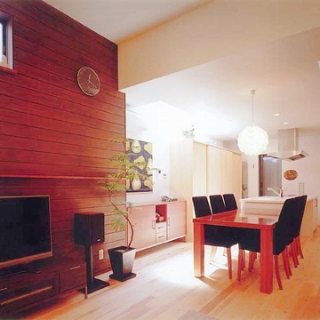 ハイサイドライトと吹き抜けで明るいリビング