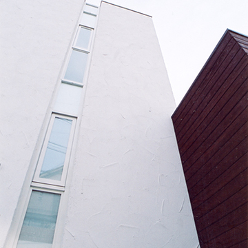 プライバシーを守る採光窓