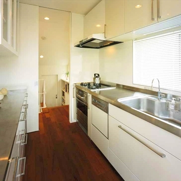 収納力抜群で使い勝手の良いキッチン