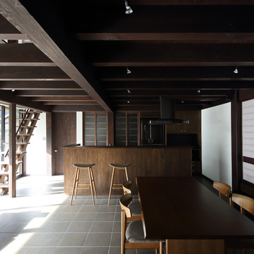 居間・食堂・台所