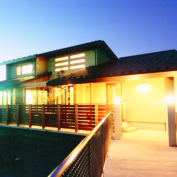 玄関から見た夜景風景