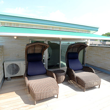 リラックススペースのあるテラス