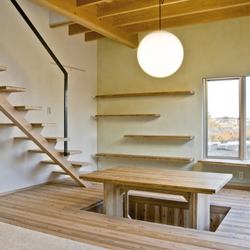 掘りこたつを中心に家族みんなが集う空間(1)