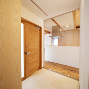 玄関（内観）