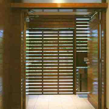 ２種類の玄関建具