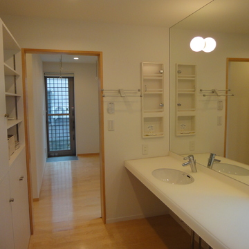 シンプルな洗面