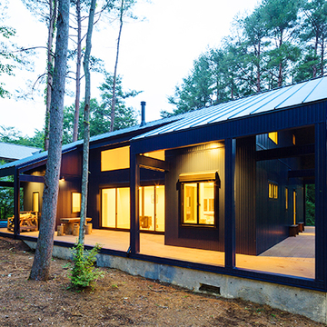 緑と繋がる外観