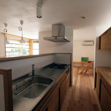 ほどよく隠れたキッチン