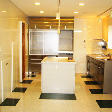 個性的なキッチン