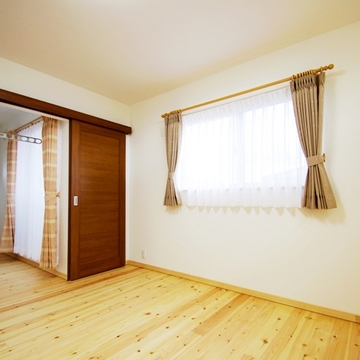 寝室　室内の物干しｽﾍﾟｰｽ