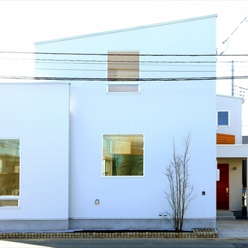 金属サイディング仕上げの外観