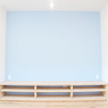 ブルーの壁をポイント使いに