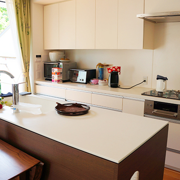 広々見渡せるオープンキッチン