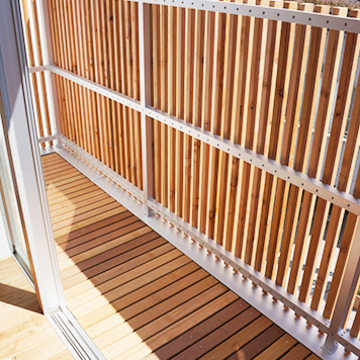 格子状のベランダ