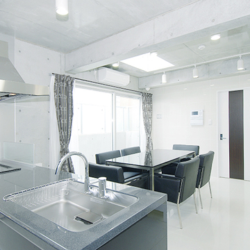 モダンな印象のダイニングルーム