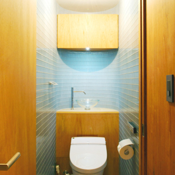 上質なホテルの水周り空間を意識したトイレ