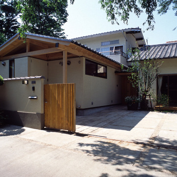 アプローチ側全景