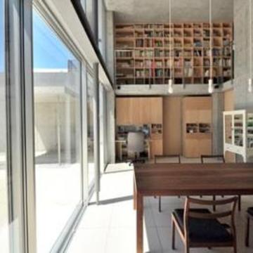 囲み庭の家 La Casa col Cortiletto Interno - by mcja