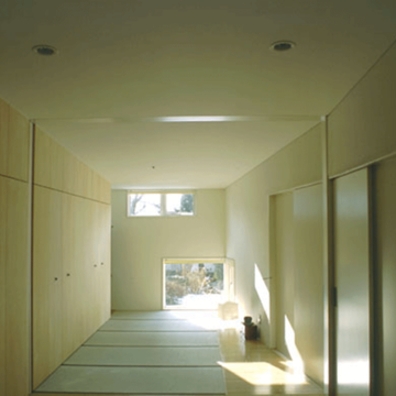 連なる和室と寝室