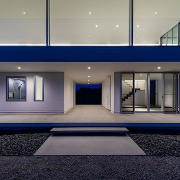 水平線の家｜建物外観　夜景