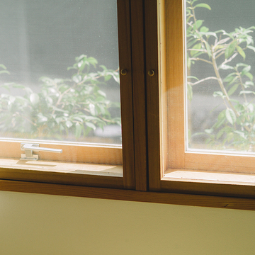 木製窓