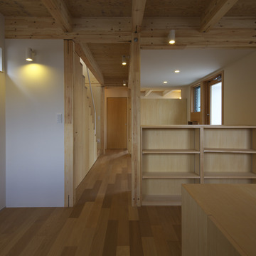 使い方にあわせて家具で変えられる空間